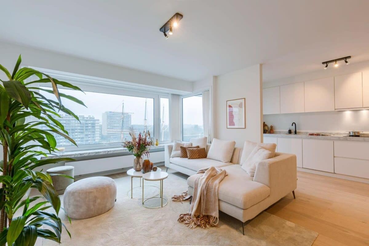 Huswell - Luminous Family Apartment With Magnificent View أوستيند المظهر الخارجي الصورة