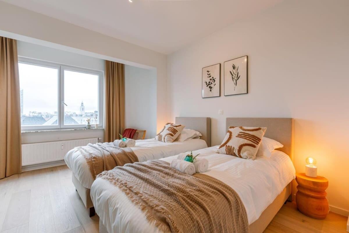 Huswell - Luminous Family Apartment With Magnificent View أوستيند المظهر الخارجي الصورة