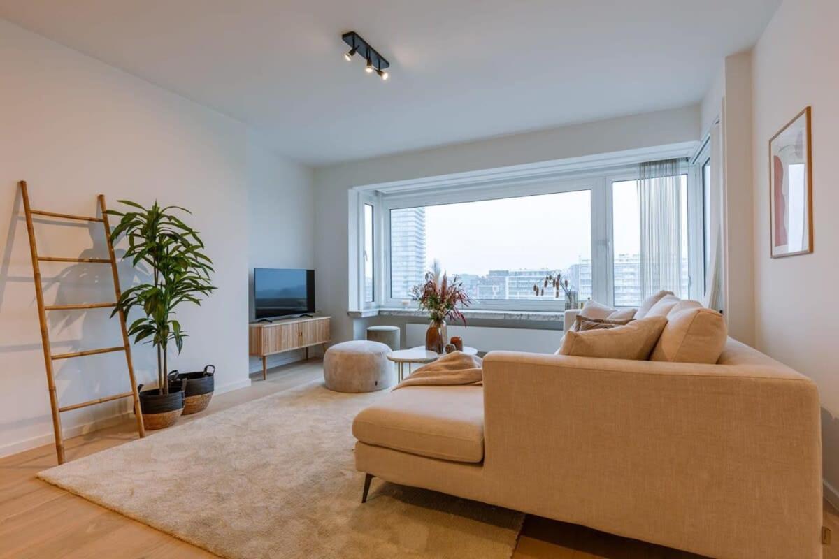 Huswell - Luminous Family Apartment With Magnificent View أوستيند المظهر الخارجي الصورة